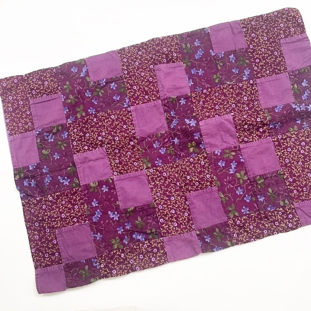 Purple floral print pillowcase